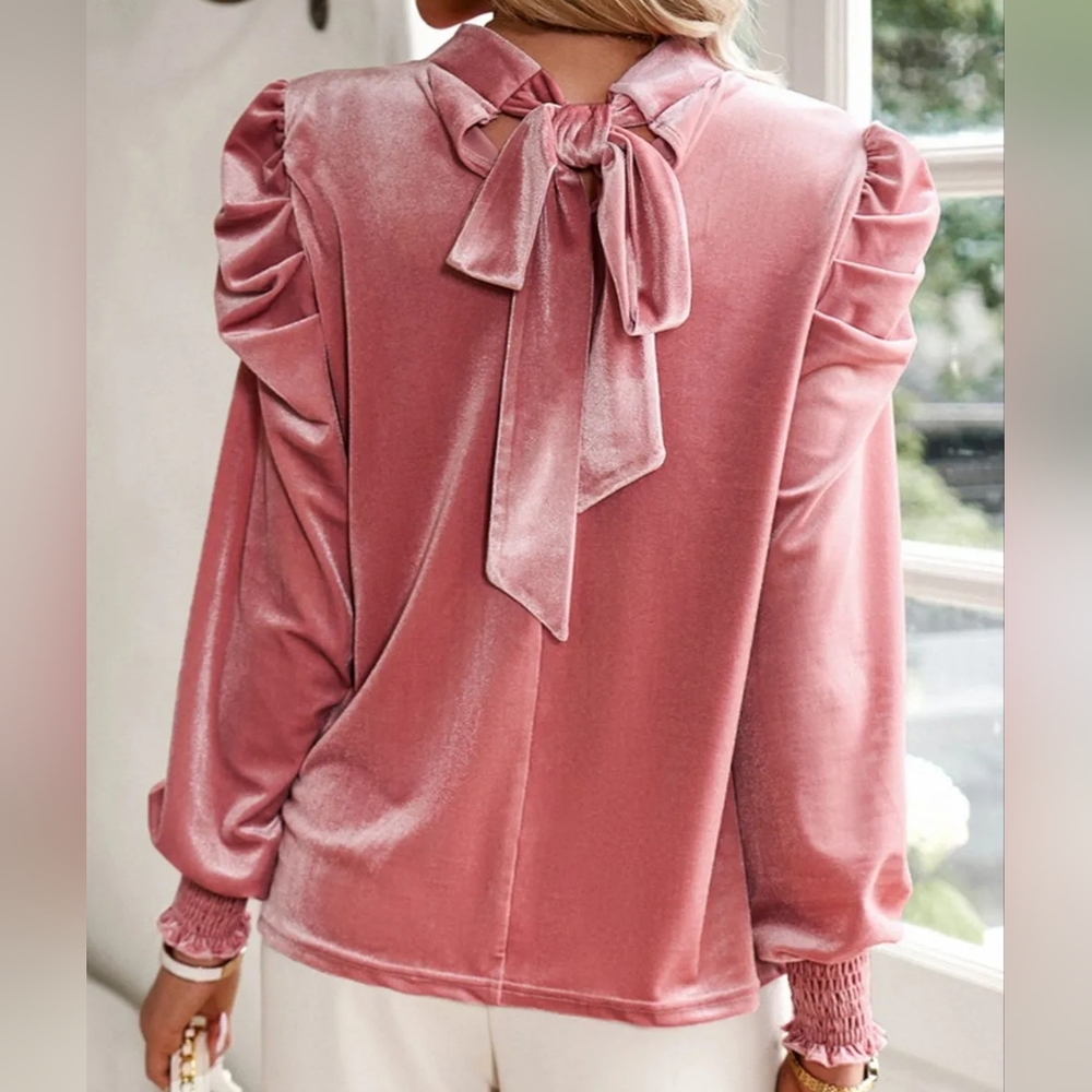 Velvet Captivation Tie-Up Charm - Pink - Picture 4 of 5